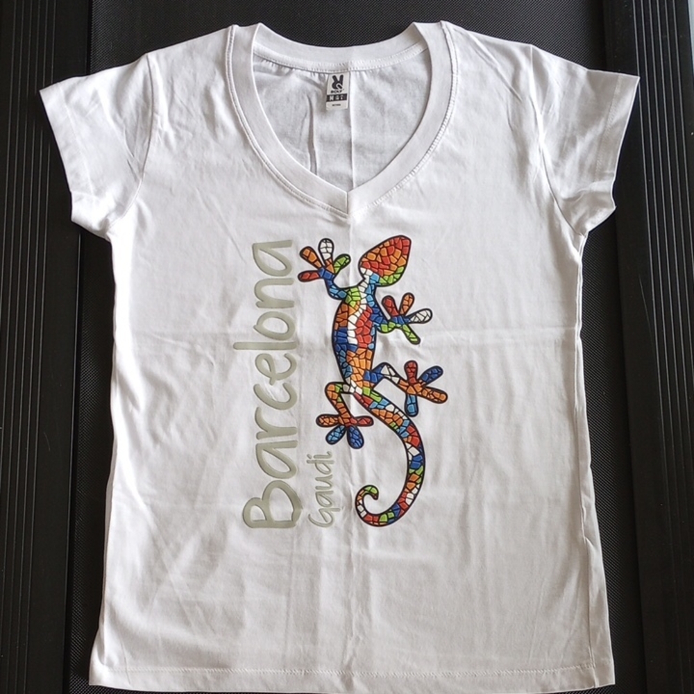 New Barcelona Gaudi Lizard Tee Shirt